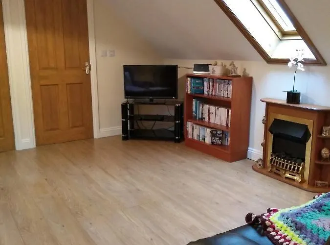 Ivydene Cottage